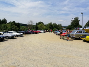 Parkplatz im Klosterbru Seemannshausen
Car park at the Klosterbru Seemannshausen
Parking de la brasserie Klosterbru Seemannshausen